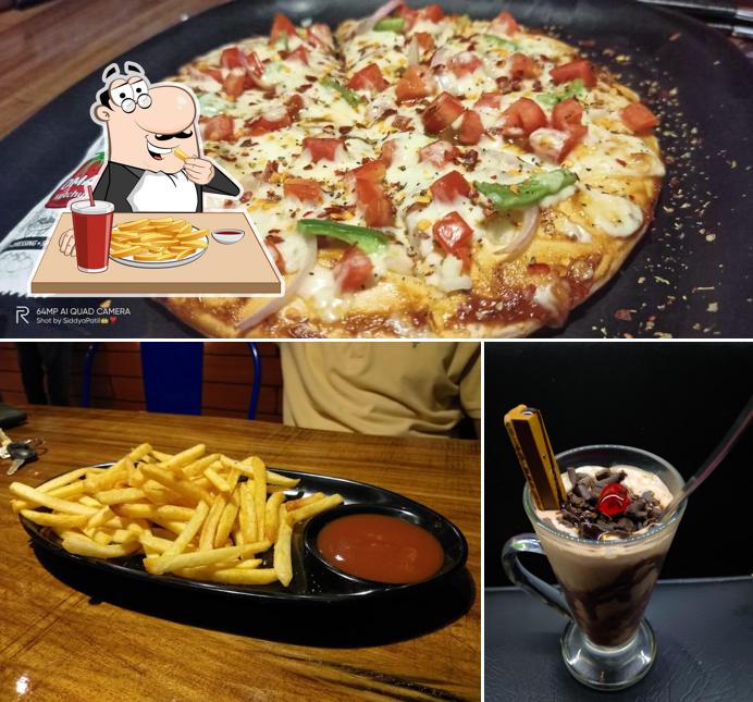 French fries at CAFE HASH TAG