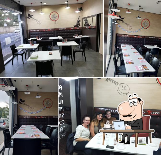 Dai un'occhiata agli interni di Simo Pizza