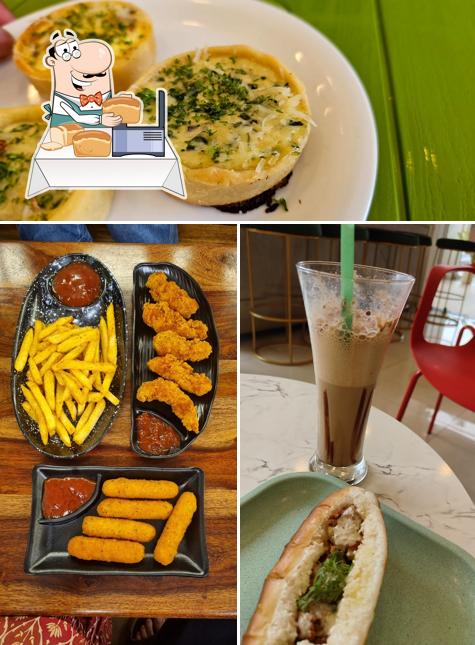 Garlic bread at City Centre Cafe