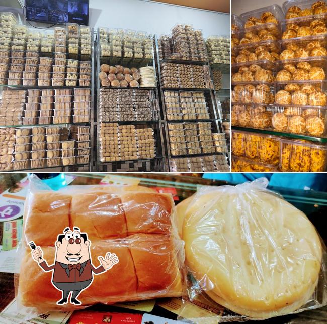 Meals at S K PAL BAKERY