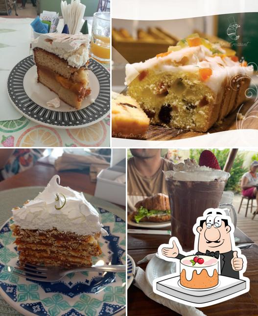 Bolos de cenoura em Sr. Croissant Padaría Café