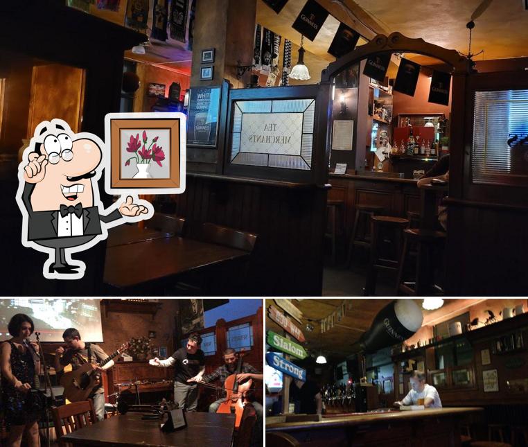 Dai un'occhiata agli interni di The Black Stuff