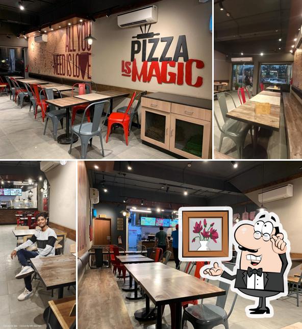 Take a seat at one of the tables at Pizza Hut Baltana, Zirakpur Take a seat at one of the tables at Pizza Hut Baltana, Zirakpur