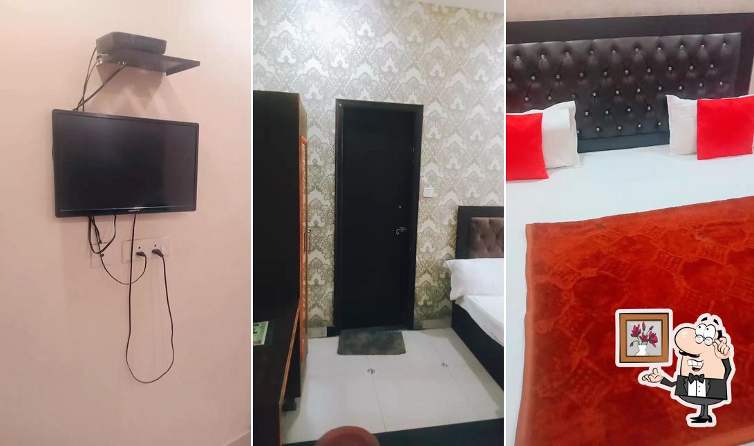 The interior of Hotel Gold Star