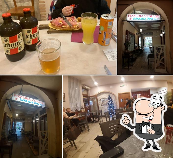 Dai un'occhiata agli interni di Pizzeria Vesuvio