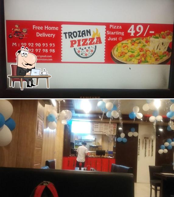 Check out how Trozan pizza looks inside