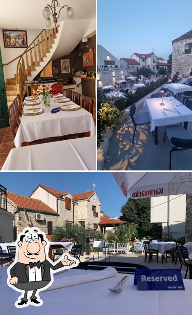 Dai un'occhiata agli interni di Konoba Šešula