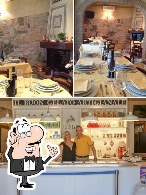 Gli interni di ALBERGO RISTORANTE LA PIEVE DI BARONI GIORGIO