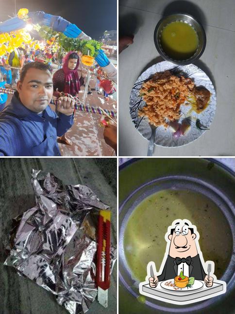 Meals at Shri Bhole Bhojan Bhandar