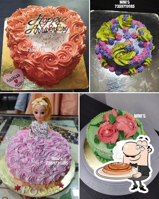 Here's a photo of Nini's Bakery