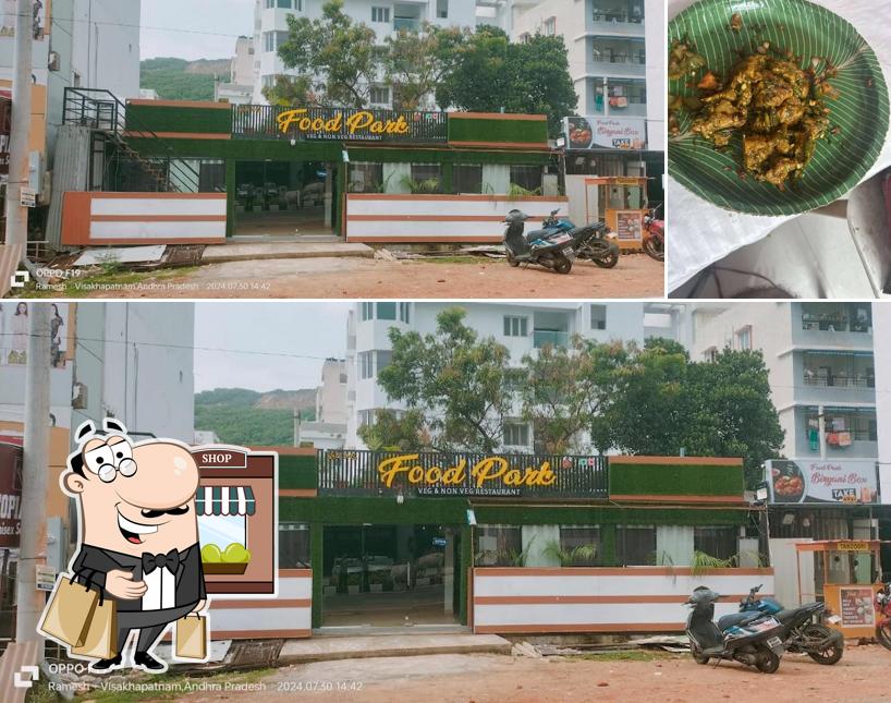 The picture of Food park’s exterior and food