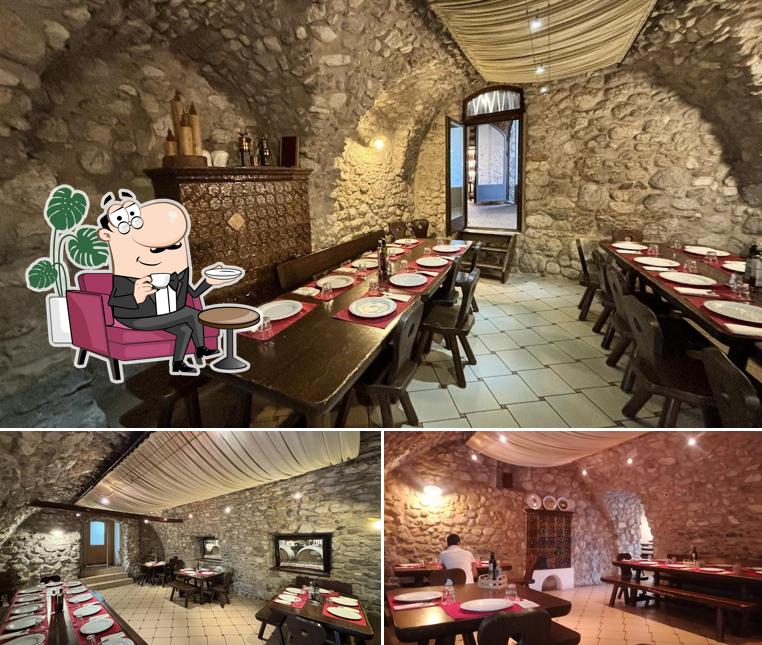 Dai un'occhiata agli interni di Agritur Sandro