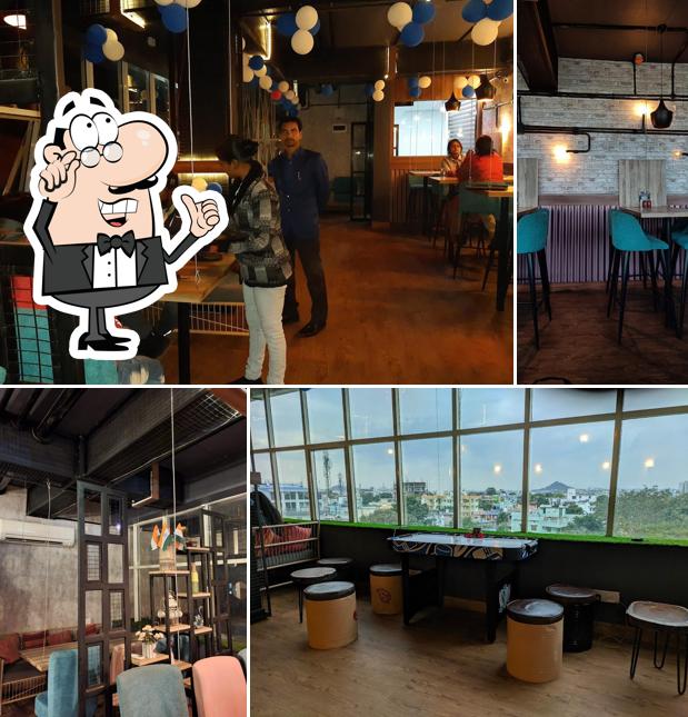 Check out how ROLLACOSTA looks inside