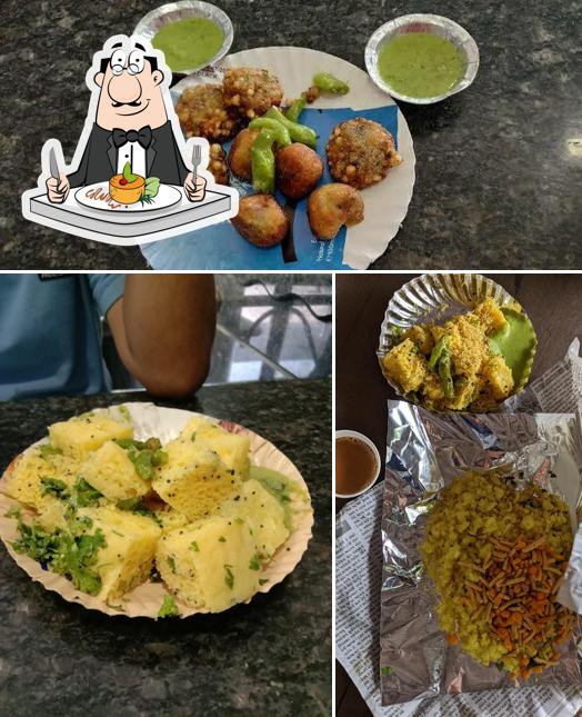 Food at Sabras Khaman