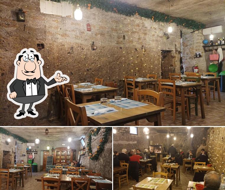 Gli interni di La Fraschetta da Polly
