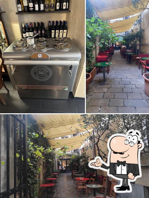 Siediti a un tavolo di Cambi Cafè