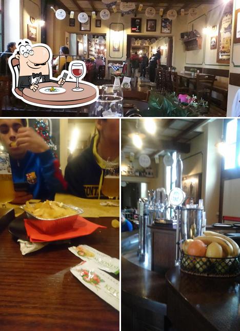 La foto della cibo e interni di Mama Blues