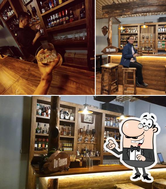 The interior of De Tavern