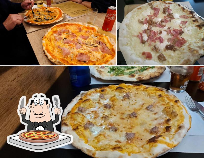 Ordina tra le molte varianti di pizza