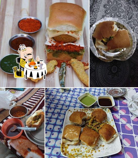 Food at Mumbai Vada Pav