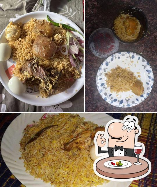 Food at Ratan Biriyani Center