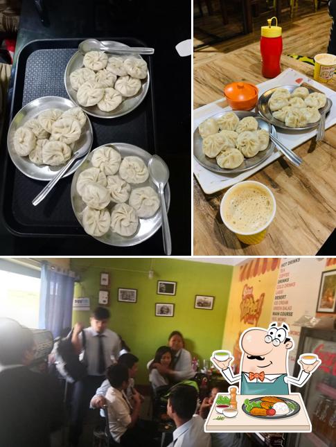 Meals at IMBISS