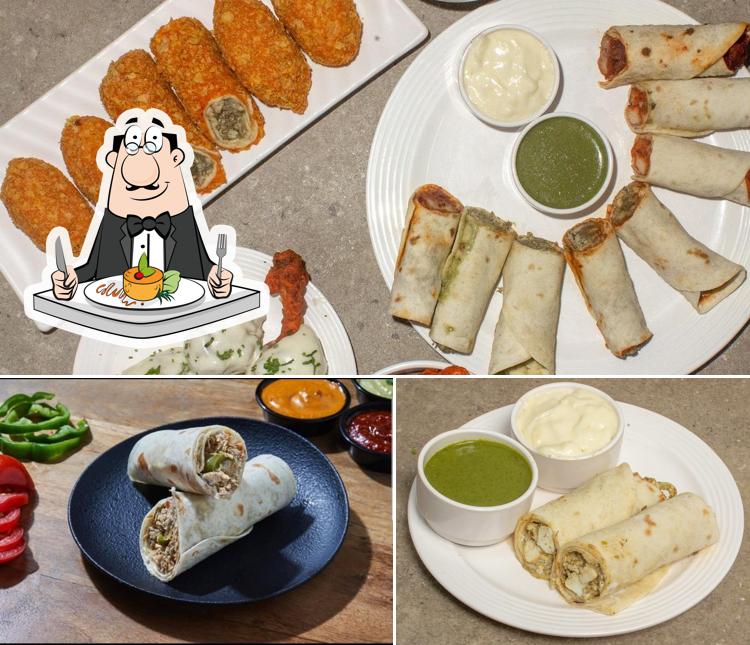 Food at King Shawarma