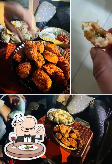 Food at Aunty Momos