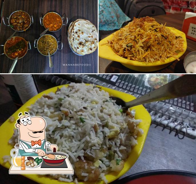 Fried rice at Bihari Dhaba