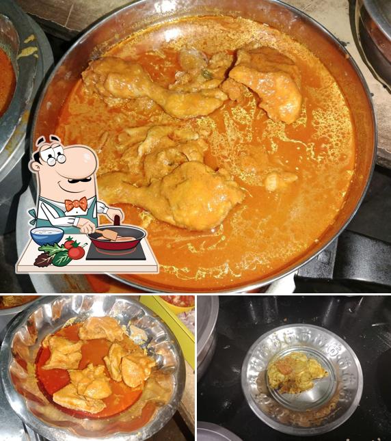 Chicken curry at Hotel MUTHALIBU (veg & Nan veg)healthy food)