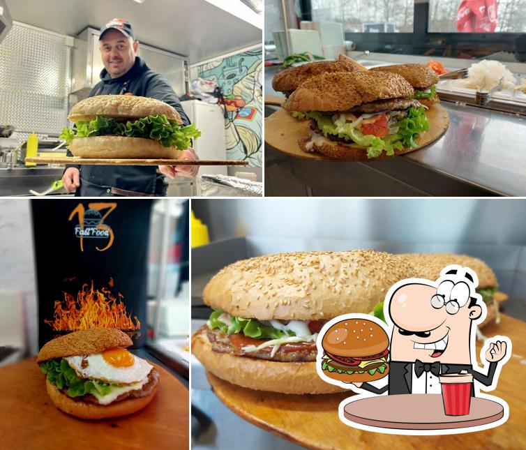 Prova un hamburger a Fast food 13
