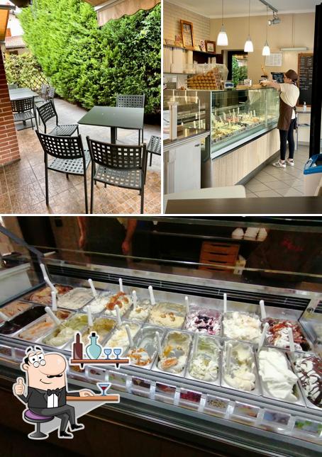 Gli interni di Gelateria al Rondò