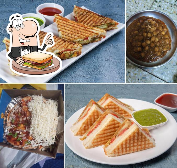 Grilled cheese sandwich at Jay Bhavani Vadapav