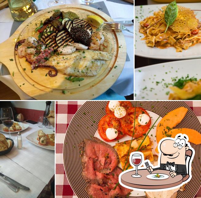 Platti al Restaurant la Vecchia Napoli