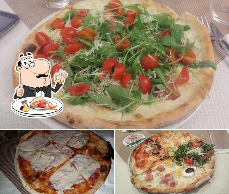 Scegli tra le molte varianti di pizza