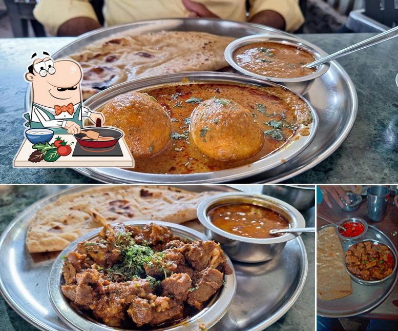 Chicken curry at Hotel Girija