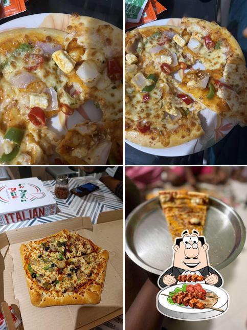 Food at La Pinoz Pizza Ambernath