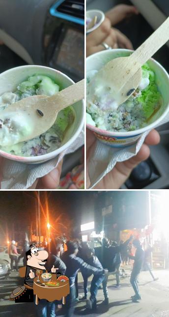 The restaurant's food and exterior