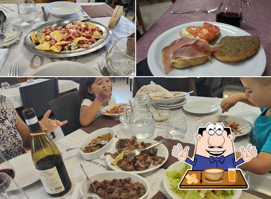 Platti al Ristorante Pizzeria F.lli Polverini