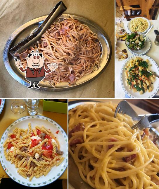 Platti al Spaghettoteca Alla Penna Bianca
