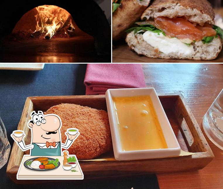 Platti al Farina Kitchen