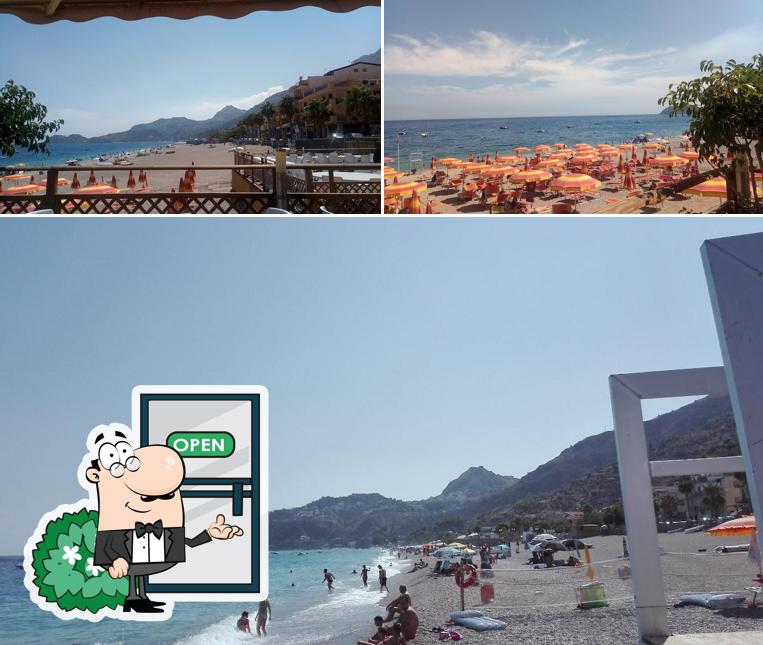 Goditi la vista dagli esterni di Maniel Beach Hotel