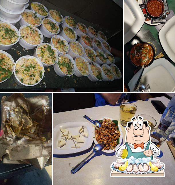 Oysters at Raghuvel Restaurant (Gokhale Road)