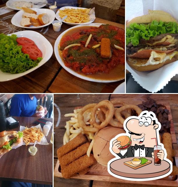 Hambúrguer em Bom Gosto Lanches