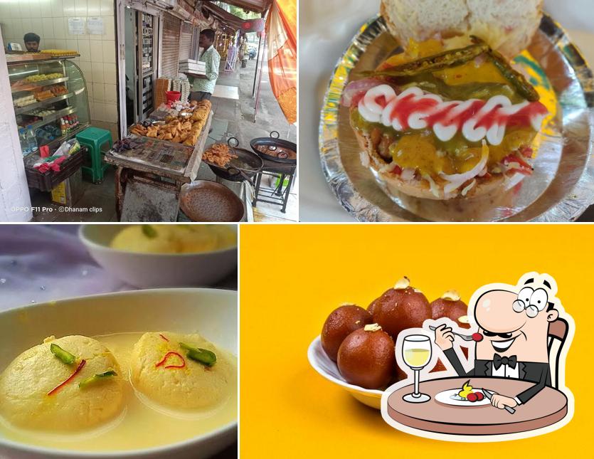 Meals at Vikram sweets and samosa shop