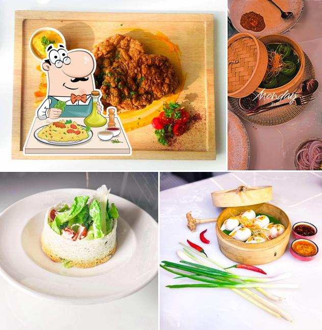 Food at Dion Lounge & cafe’- Bar