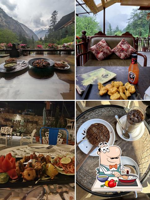 Paella at The Hillside Kasol