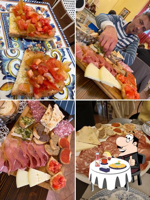 Piatto di formaggi al La Corte Dell' Ulivo