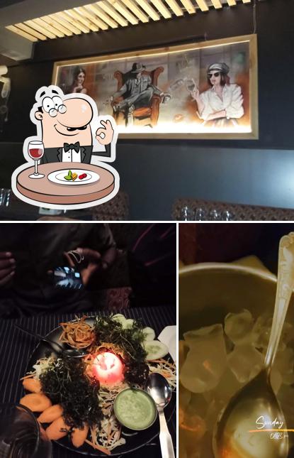 The image of Moon Light Bar & Restaurant’s food and interior