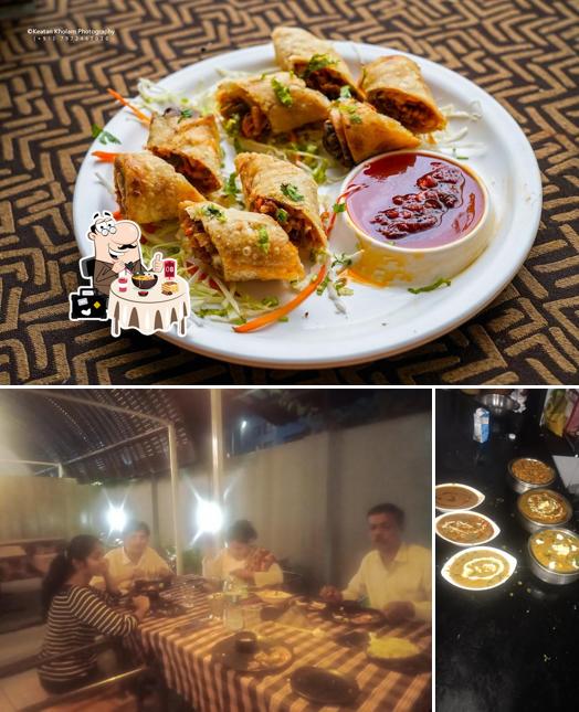 The image of Pallavi Hotel’s food and interior